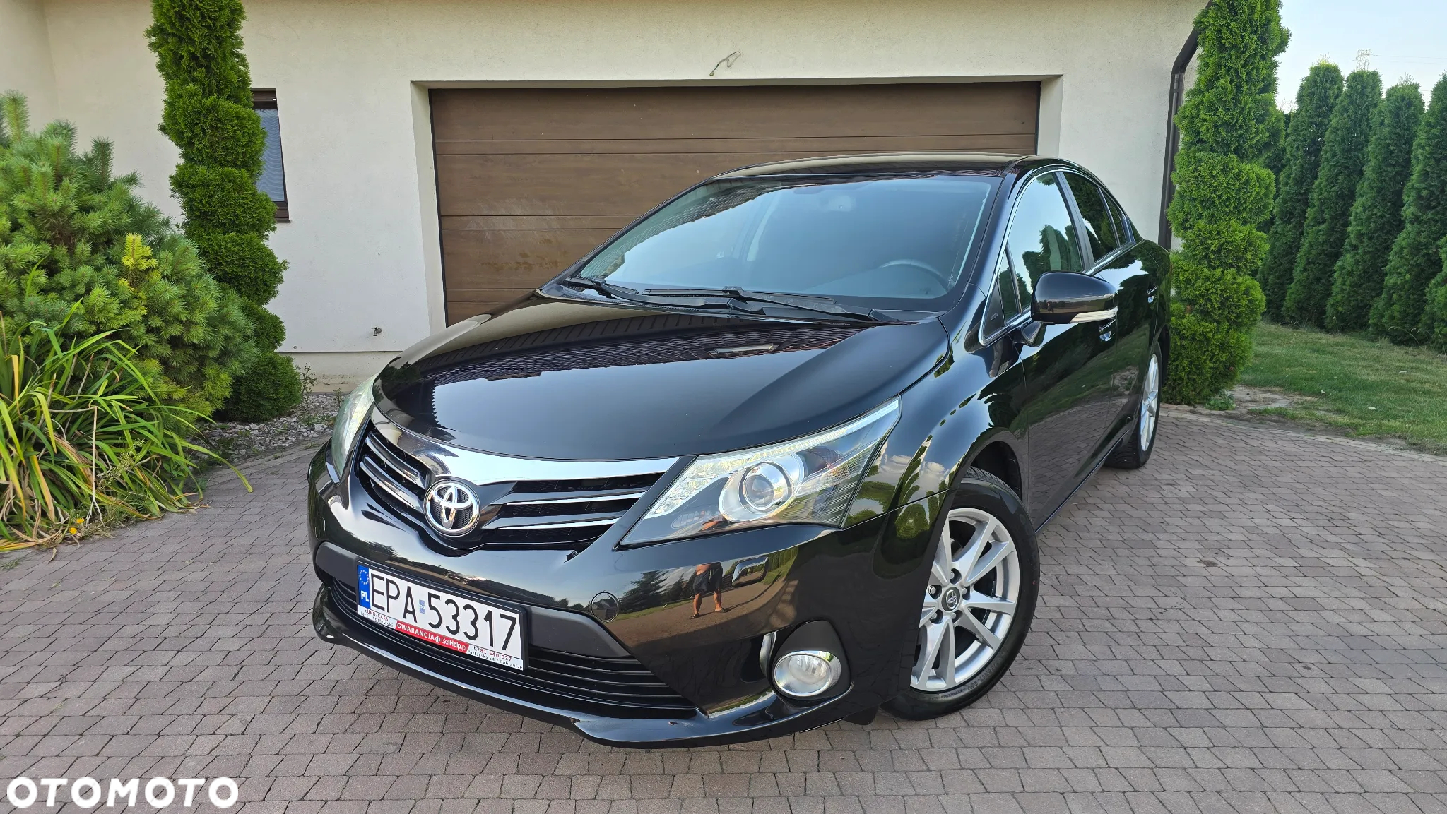 Toyota Avensis - 2
