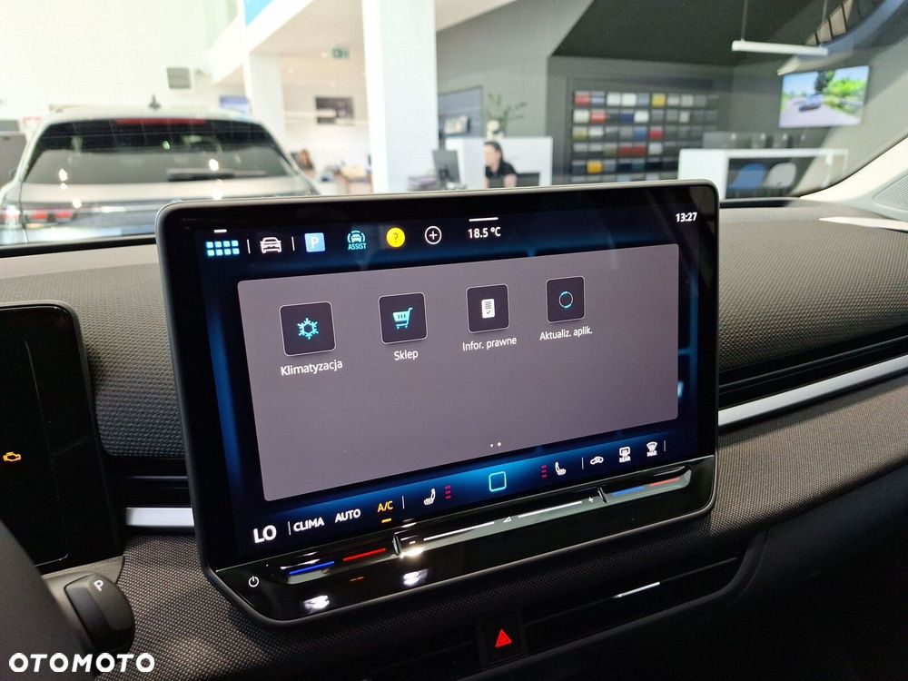 Volkswagen T-Roc 1.5 eTSI Life DSG - 33