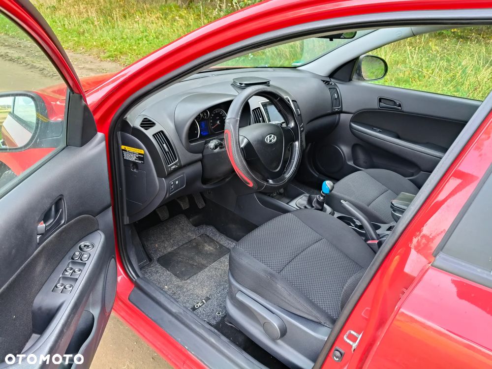 Hyundai i30 1.4 FIFA WM Edition - 18