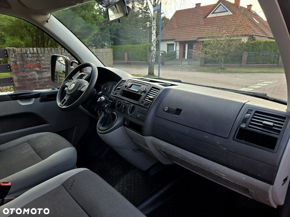 Volkswagen Transporter - 8