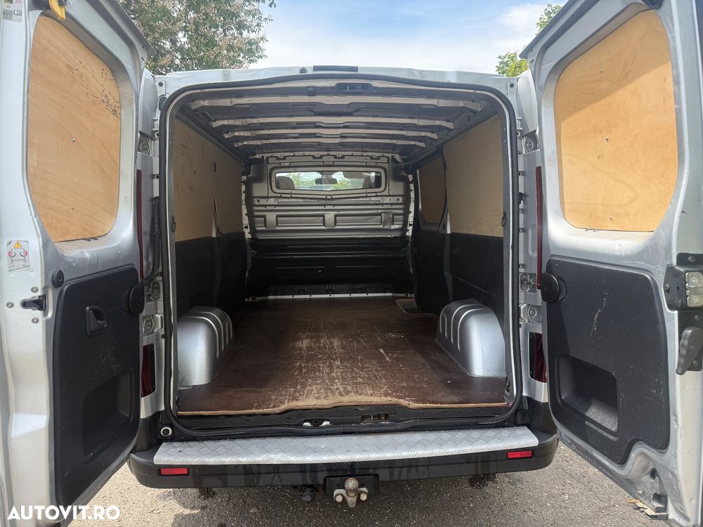Renault Trafic - 6