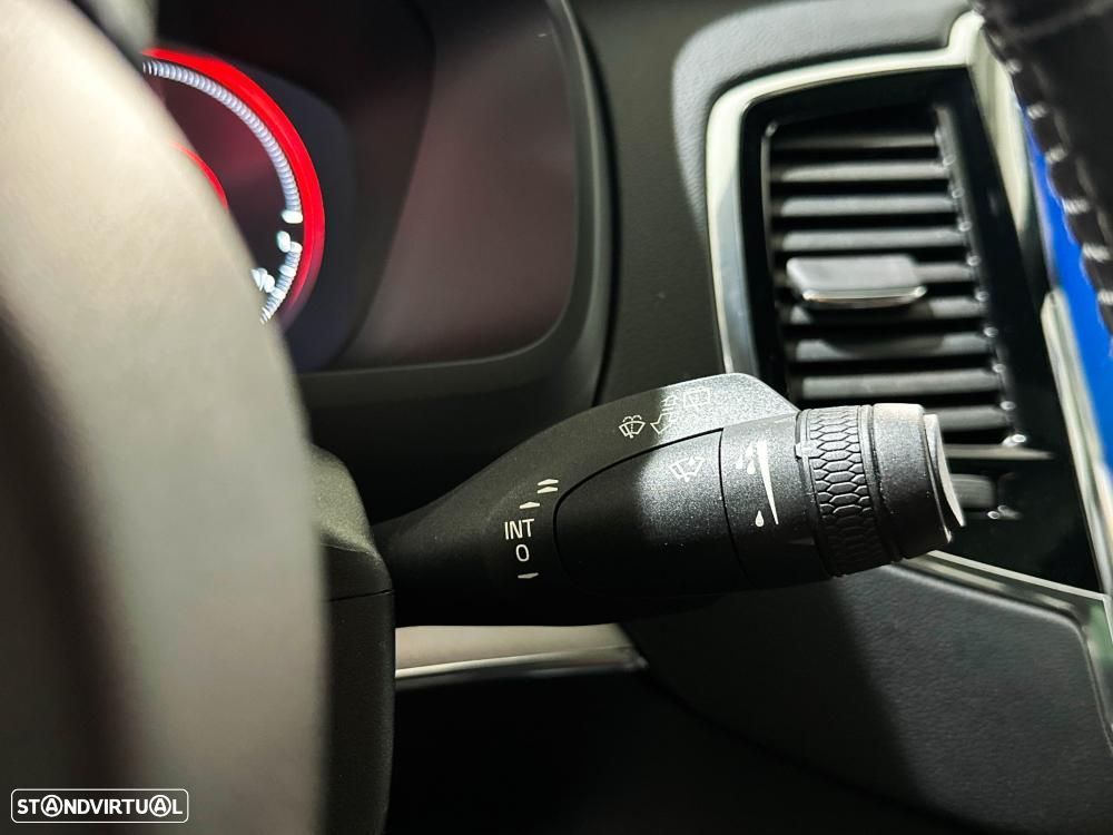 Volvo XC 90 T8 AWD Twin Engine Geartronic Inscription - 51