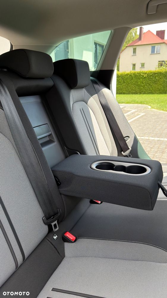 Seat Leon 1.5 eTSI Full LED DSG - 29