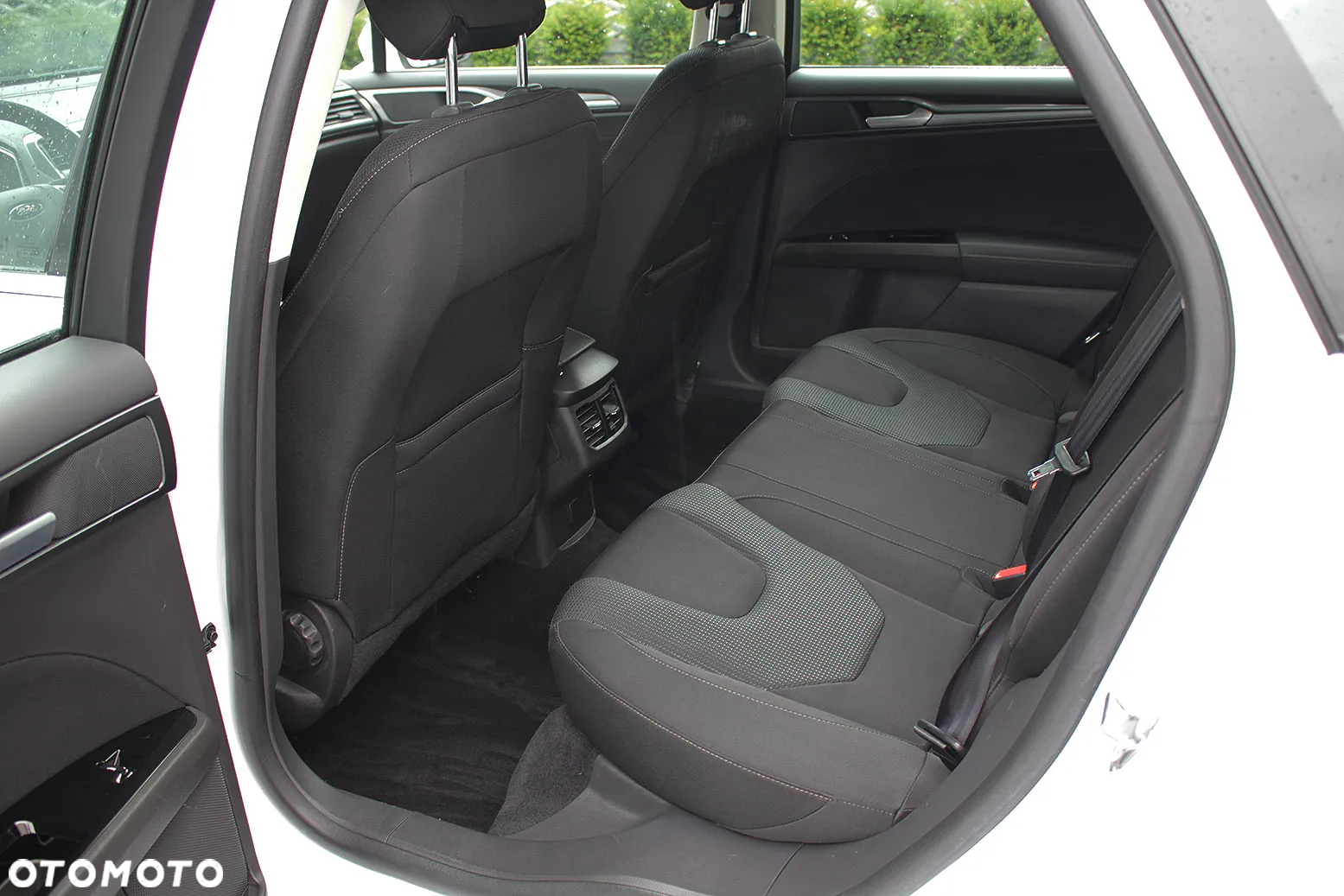 Ford Mondeo 2.0 EcoBlue Titanium - 15
