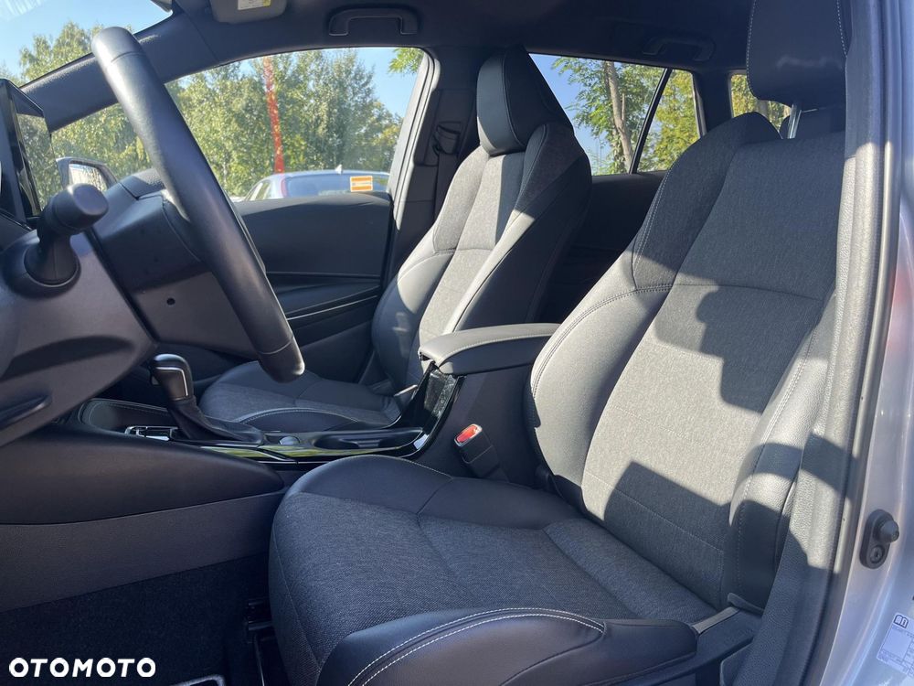 Toyota Corolla 1.8 Hybrid Style - 8