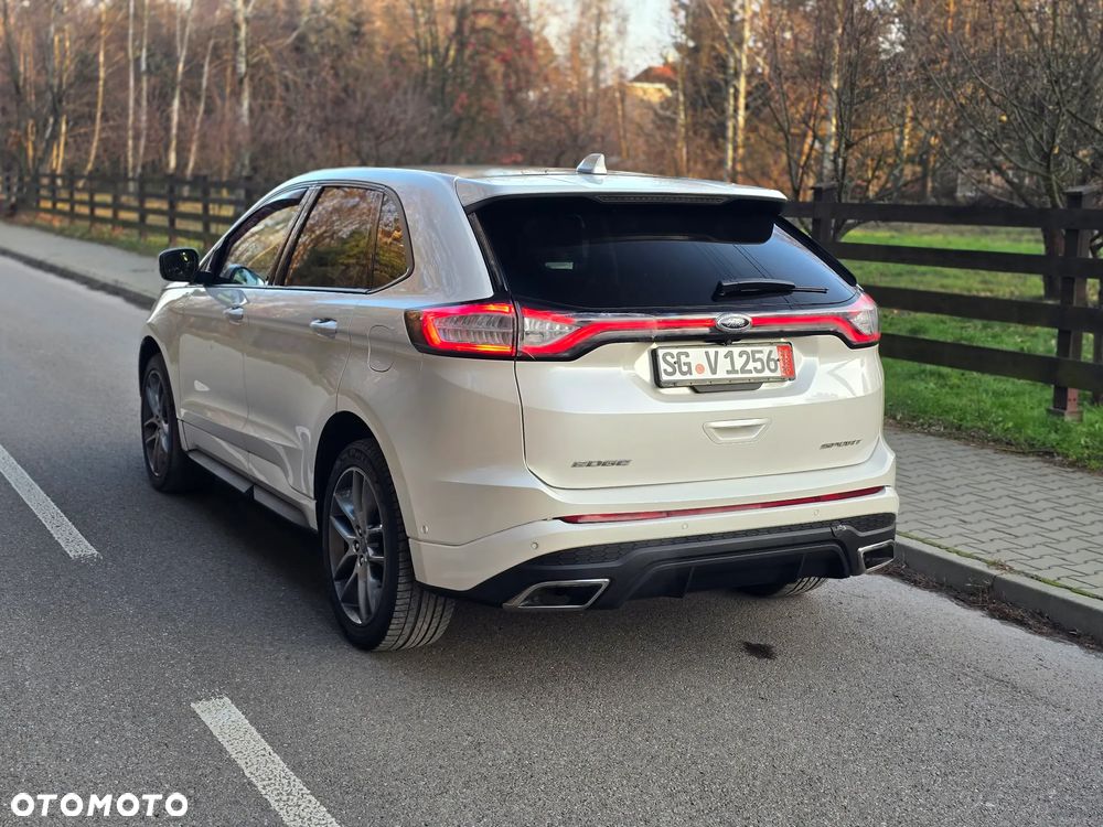 Ford Edge 2.0 TDCi Bi-Turbo 4x4 ST-LINE - 17