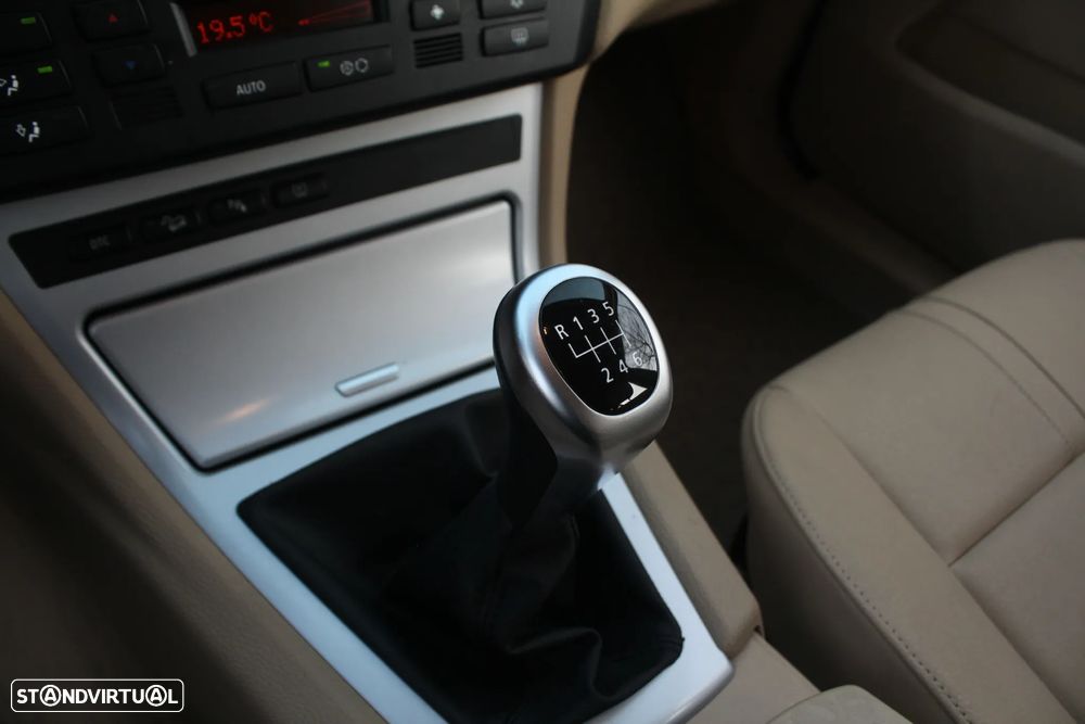 BMW X3 2.0 d LifeStyle - 56