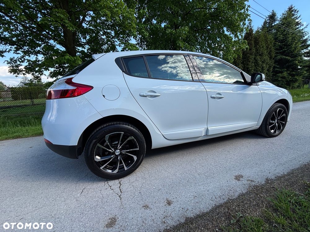 Renault Megane ENERGY TCe 130 Start & Stop LIMITED - 8