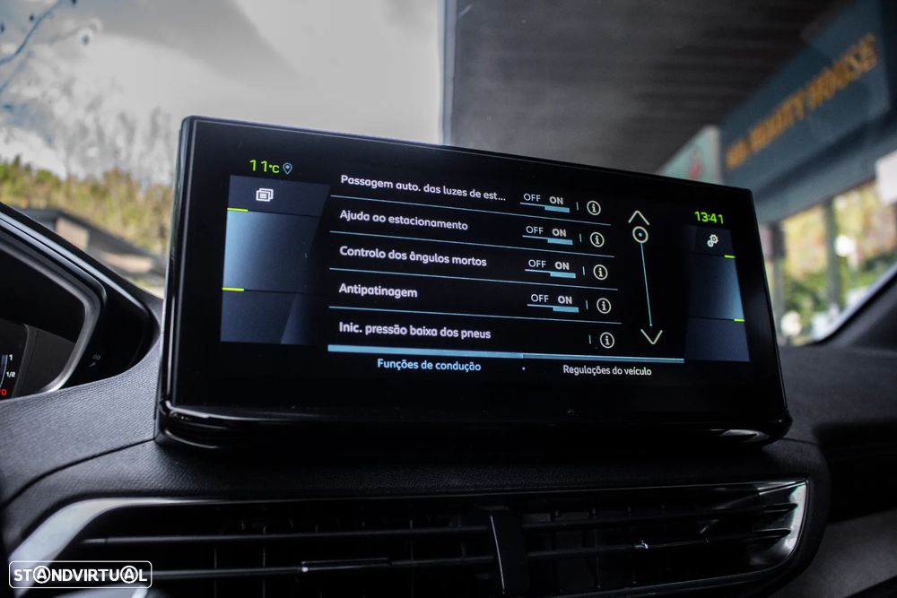 Peugeot 3008 1.6 Hybrid GT e-EAT8 - 42