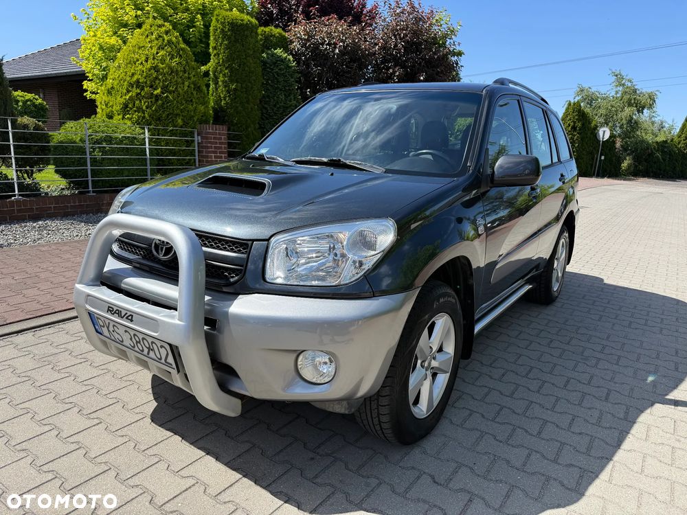Toyota RAV4 D-4D 4x4 - 10