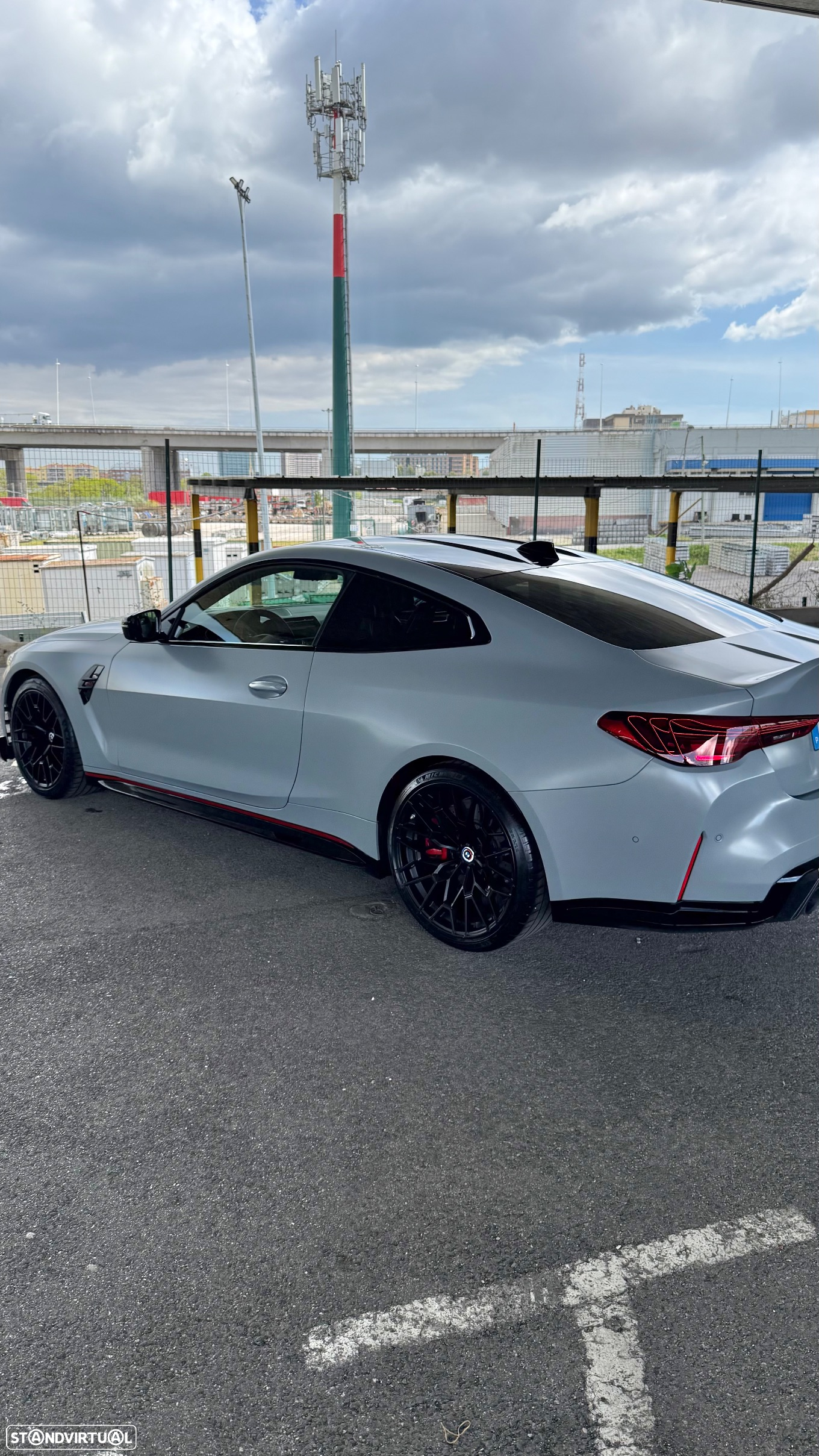 BMW M4 CSL - 10