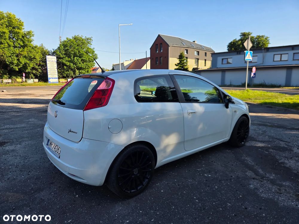 Fiat Grande Punto 1.4 8V 360 - 7