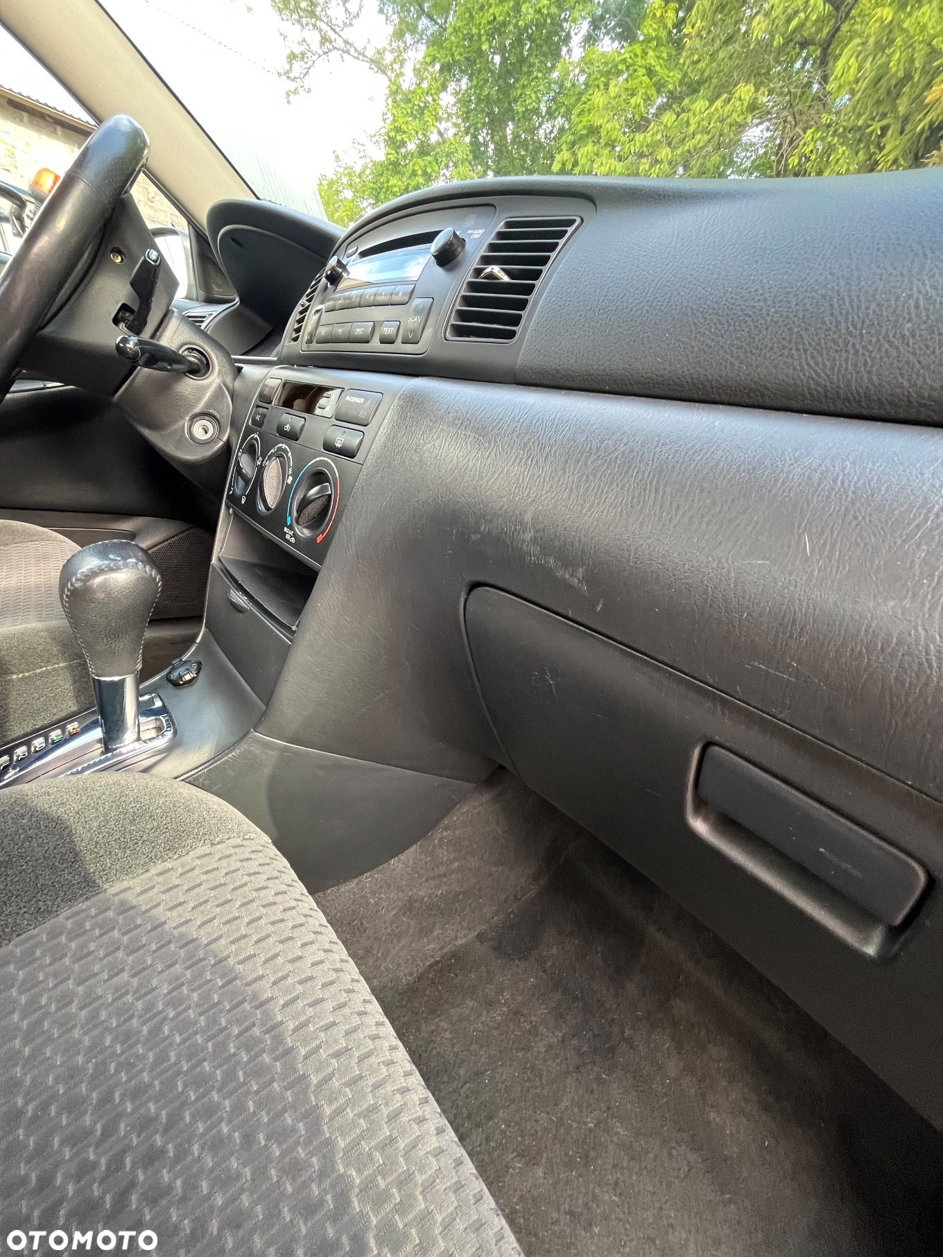 Toyota Corolla - 11