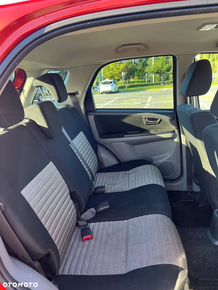 Suzuki SX4 1.6 Premium - 26