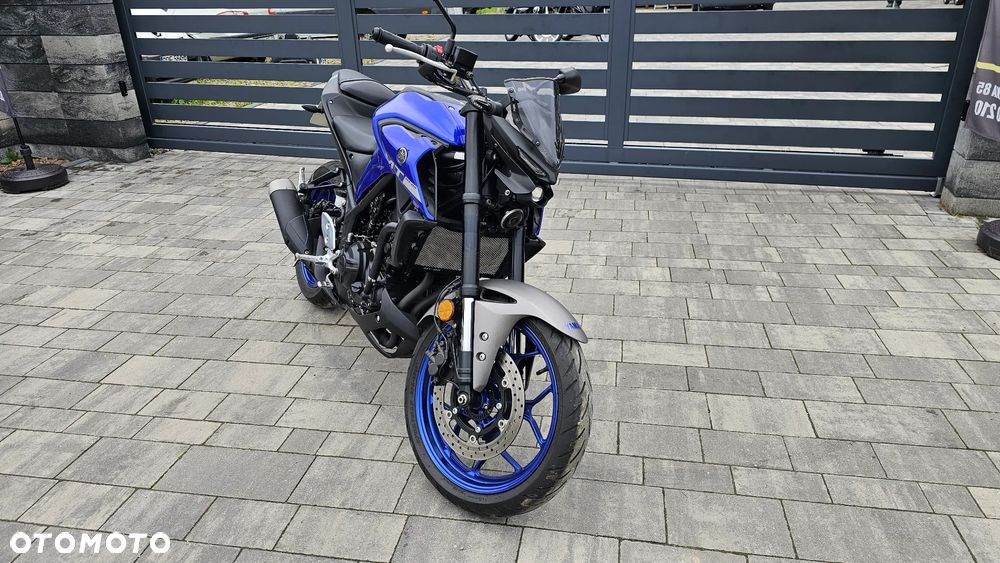 Yamaha MT - 4