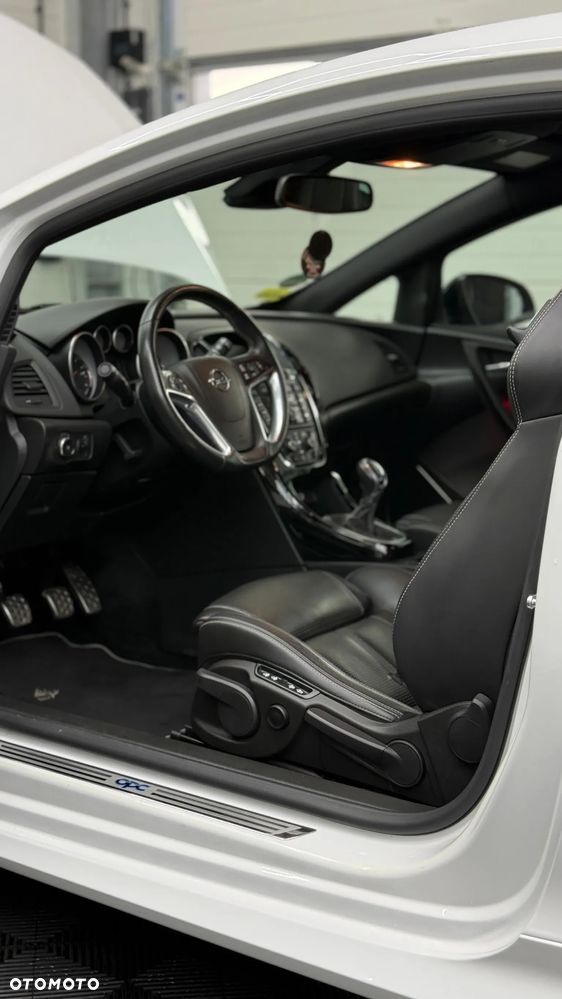 Opel Astra OPC - 4