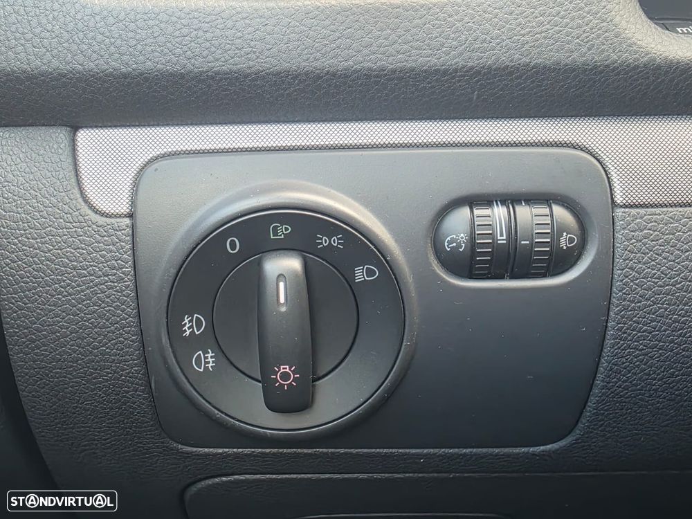 VW Golf Variant 1.9 TDi Confortline - 19