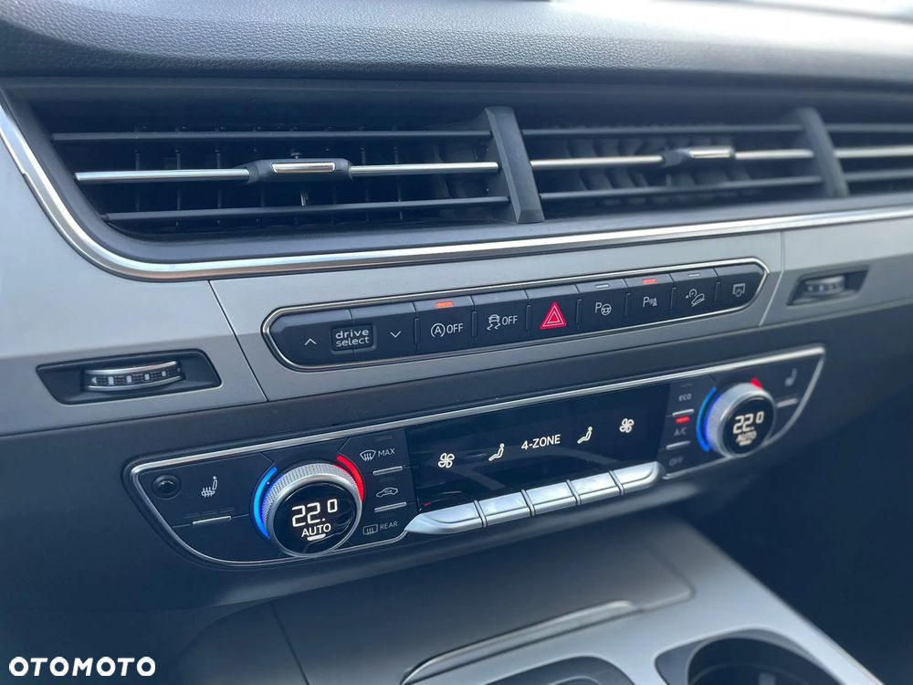 Audi Q7 3.0 TDI ultra Quattro Tiptronic - 28