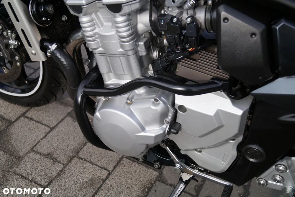 Suzuki Bandit - 15