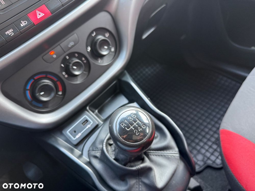 Fiat Doblo 1.6 Multijet 16V Easy - 17