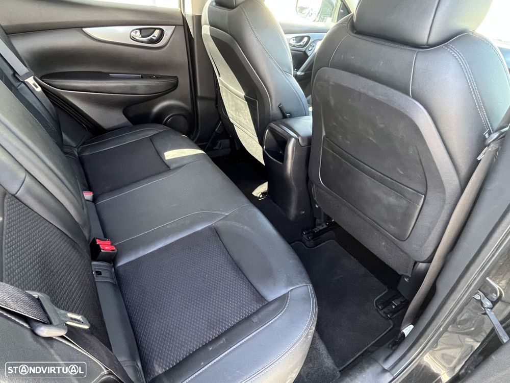 Nissan Qashqai 1.5 dCi Tekna - 9