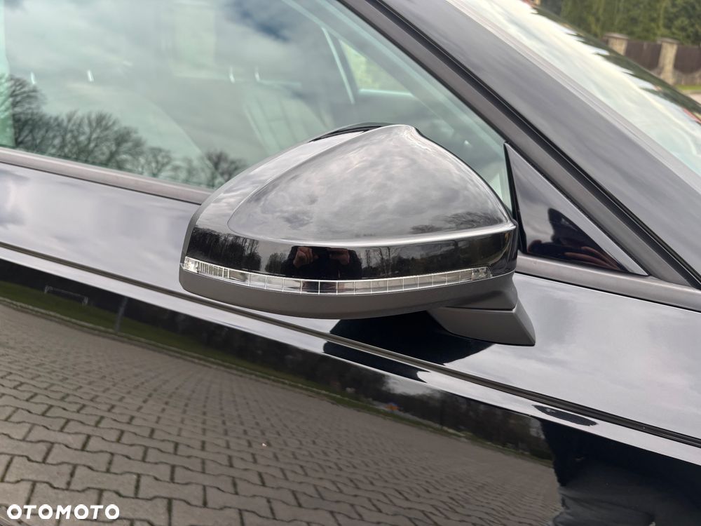 Audi A4 Avant 2.0 TDI - 10