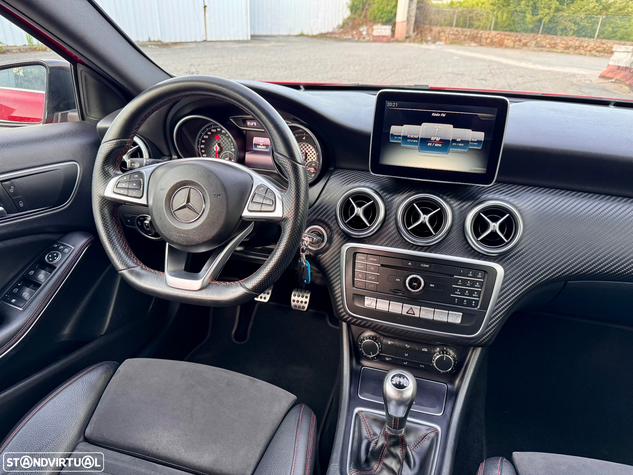 Mercedes-Benz A 200 d AMG Line - 11