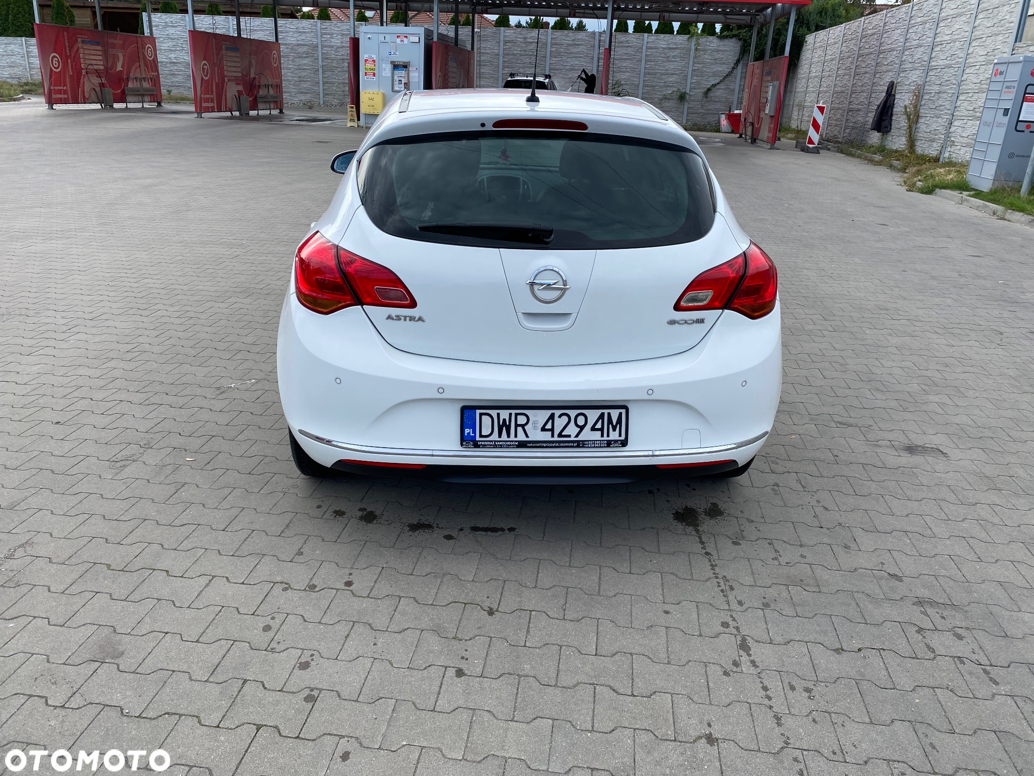 Opel Astra 1.4 Turbo ecoFLEX Start/Stop Edition - 2