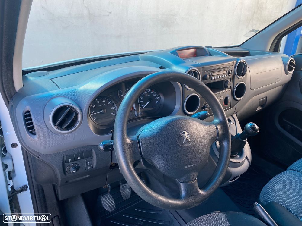 Peugeot Partner 1.6 BlueHDi 100cv - IVA Dedutível - 3 lugares - 16