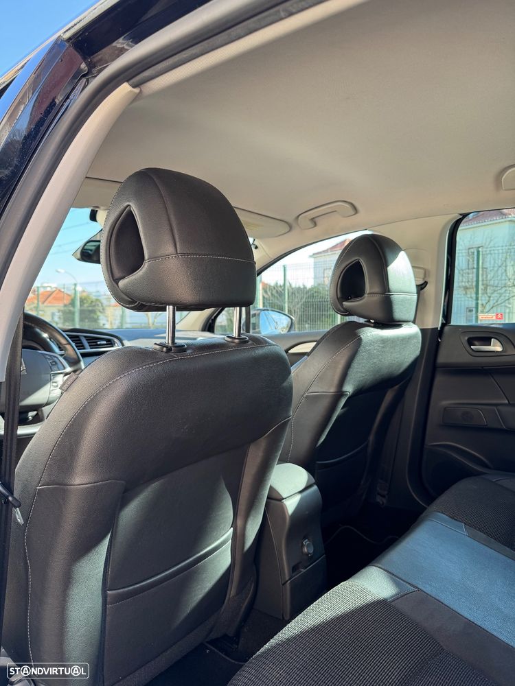 Citroën C4 2.0 HDi Exclusive J17 - 31