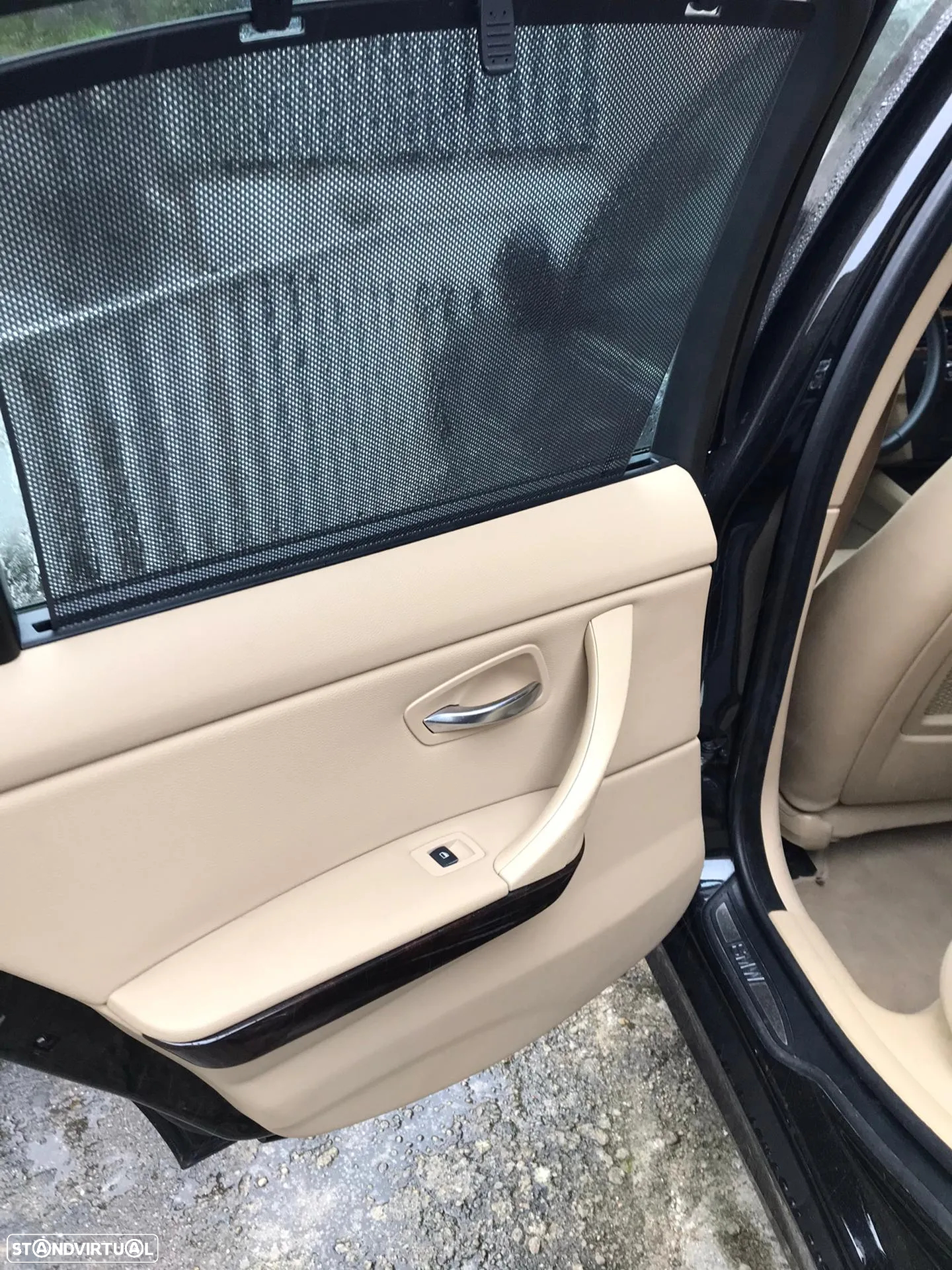 BMW 320 iA Exclusive - 21