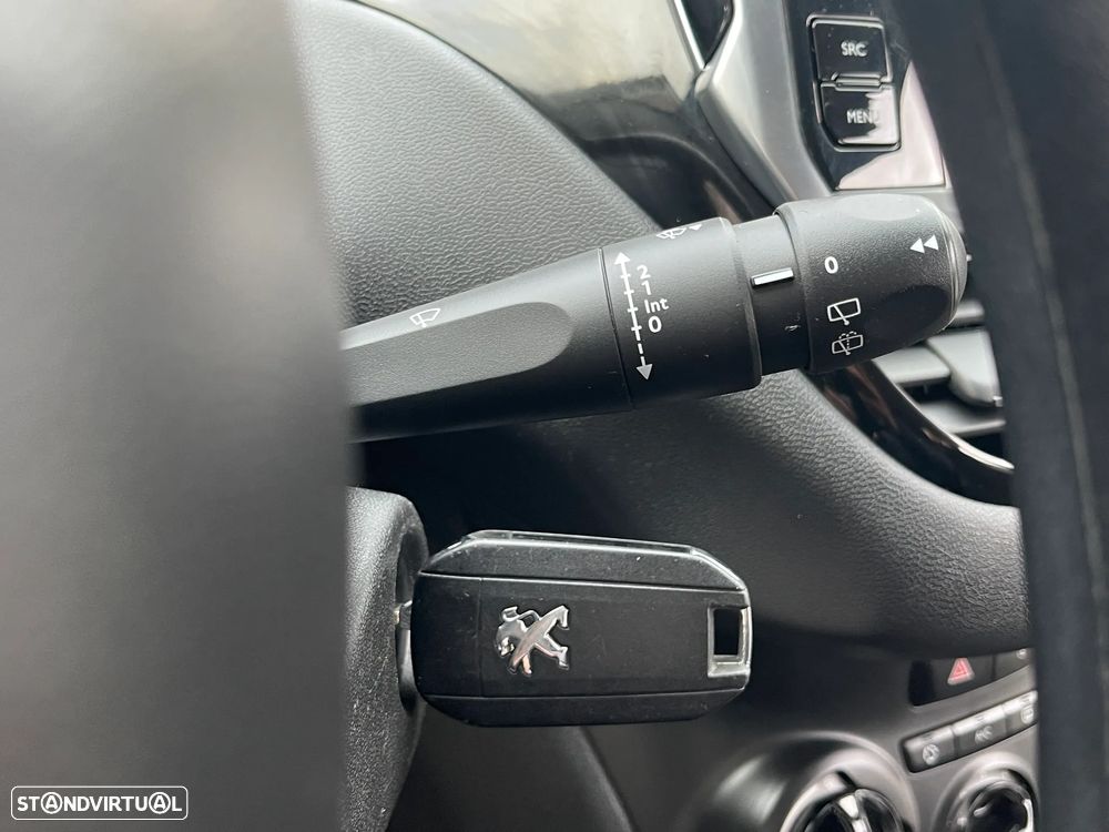 Peugeot 208 1.6 BlueHDi Style - 21