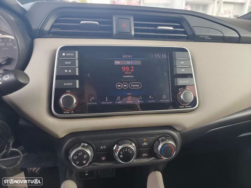 Nissan Micra 1.0 G Acenta - 16