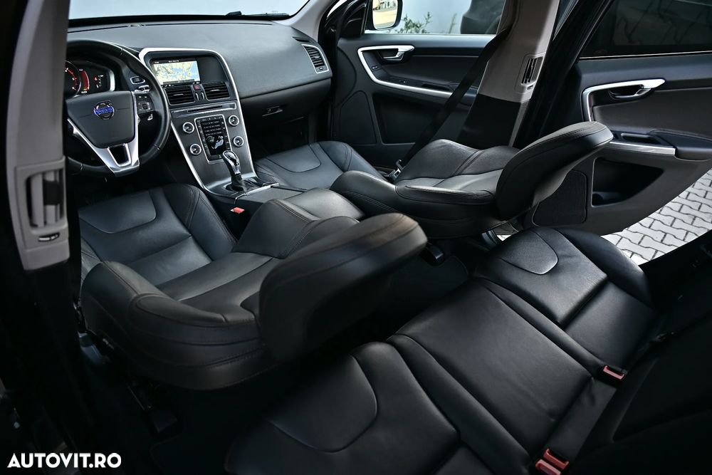 Volvo XC 60 D4 Geartronic Summum - 9