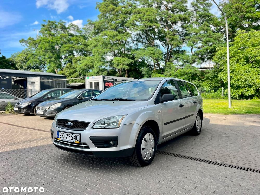 Ford Focus - 1
