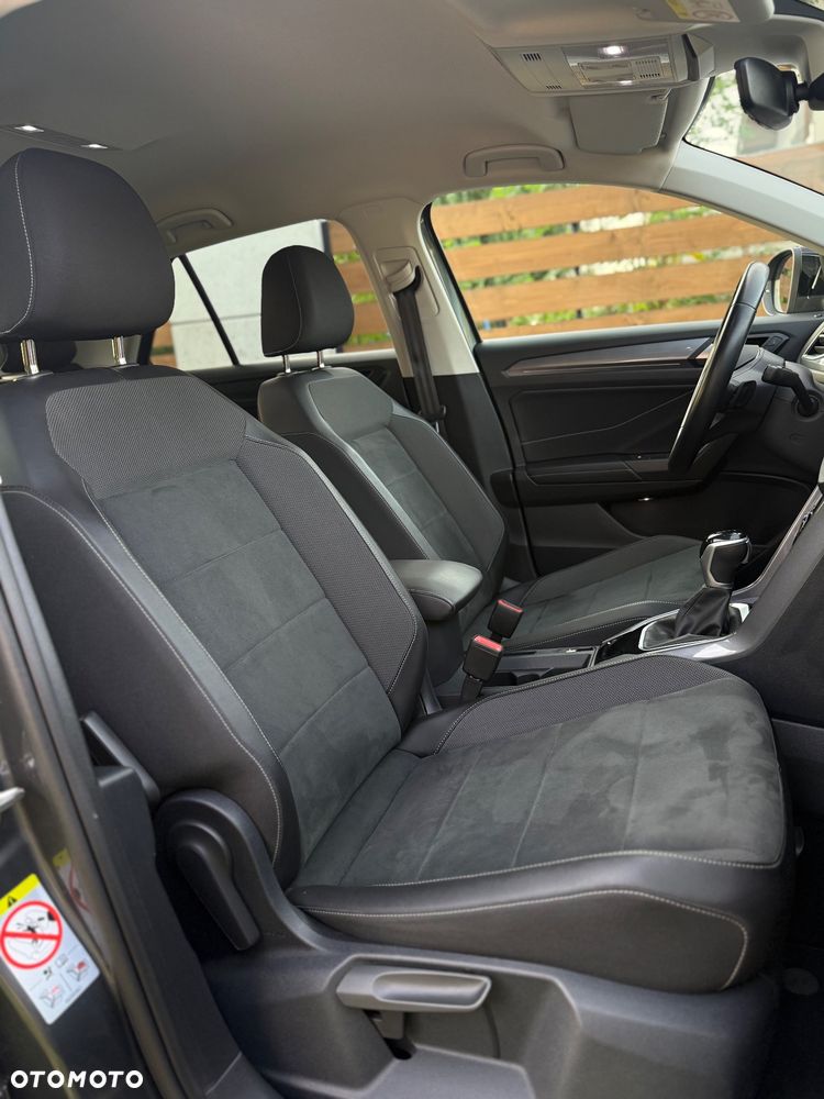 Volkswagen T-Roc 1.5 TSI Style DSG - 24