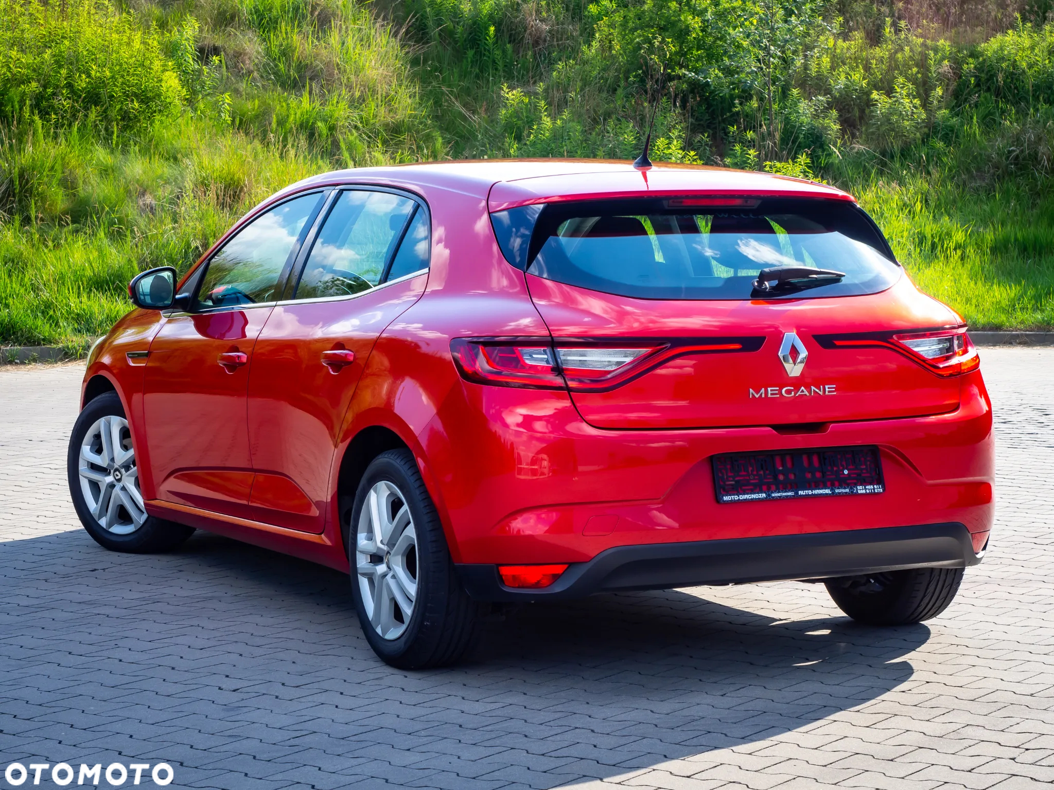 Renault Megane 1.2 Energy TCe Intens - 2
