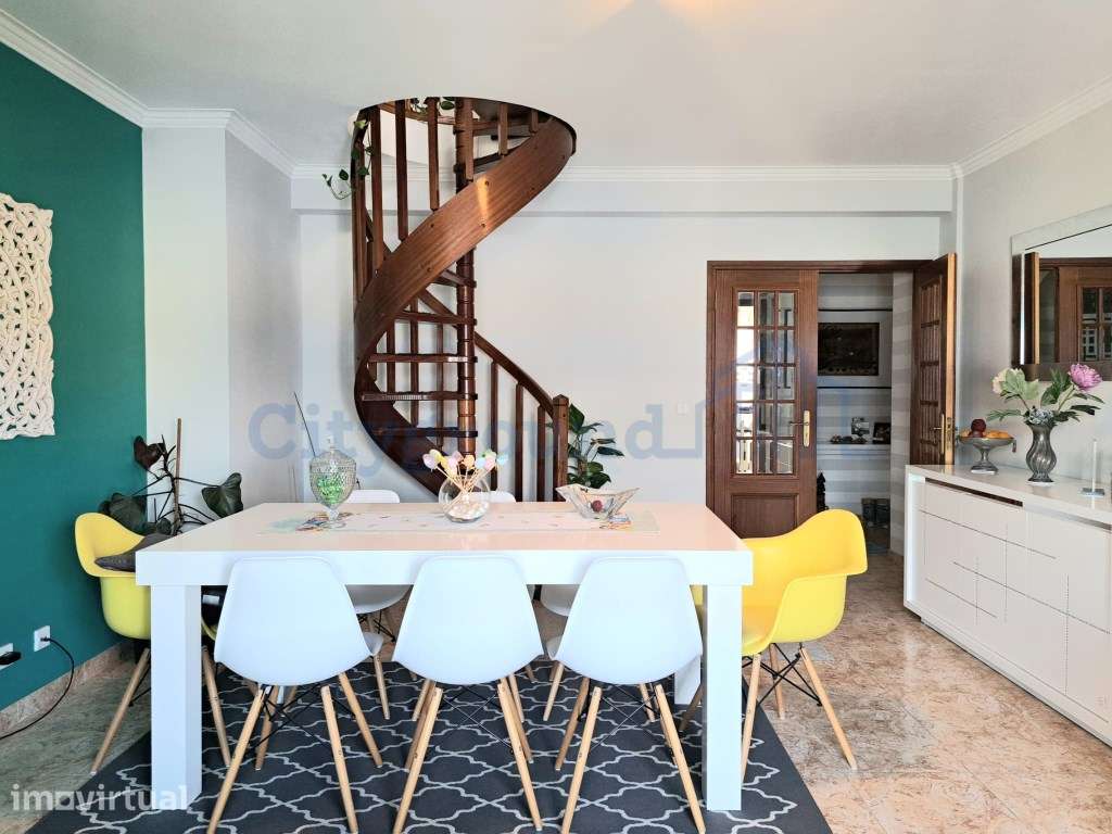 Apartamento Duplex T3 com Garagem | Centro de Ourém - Grande imagem: 5/25