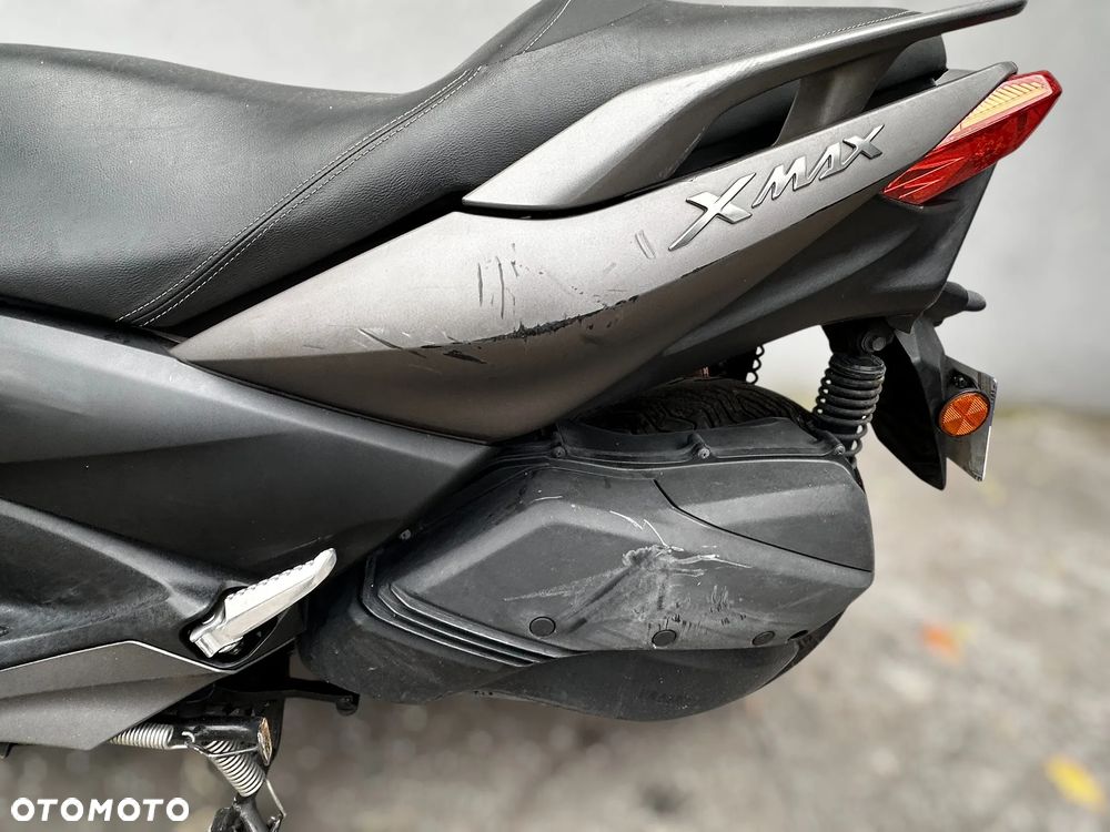 Yamaha X-max - 7