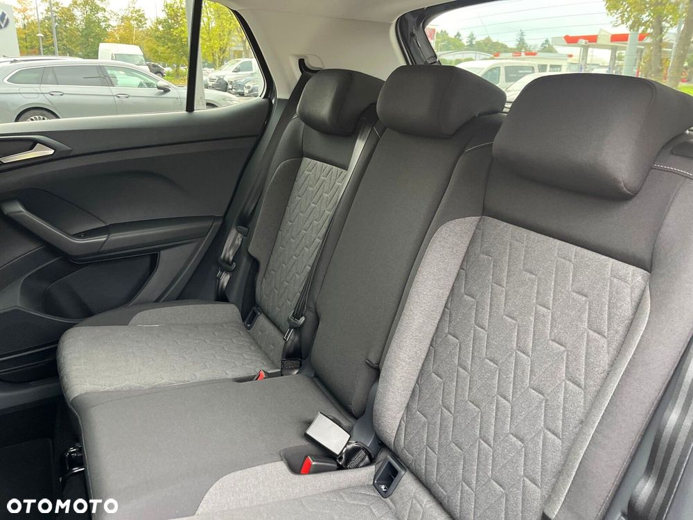 Volkswagen T-Cross - 16