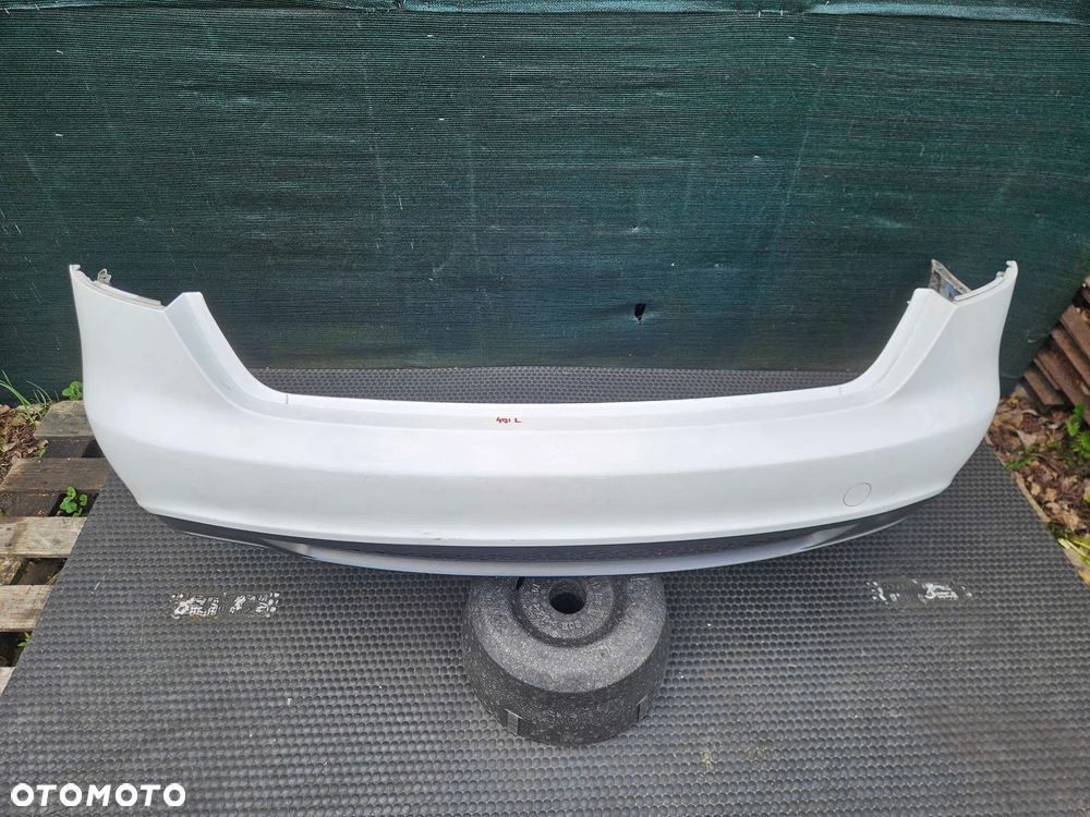 Zderzak Tyl Tylny S-Line Bialy Dyfuzor Audi A4 B8 Sedan - 1