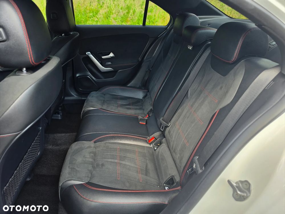 Mercedes-Benz Klasa A 220 d 8G-DCT Edition AMG Line - 17