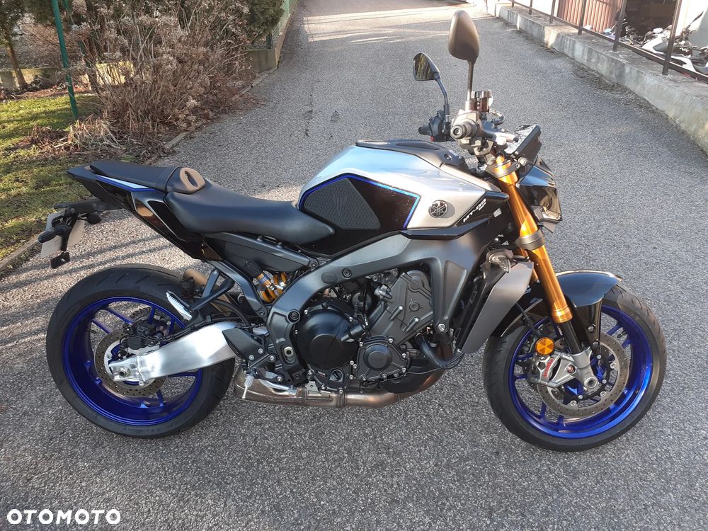 Yamaha MT - 17