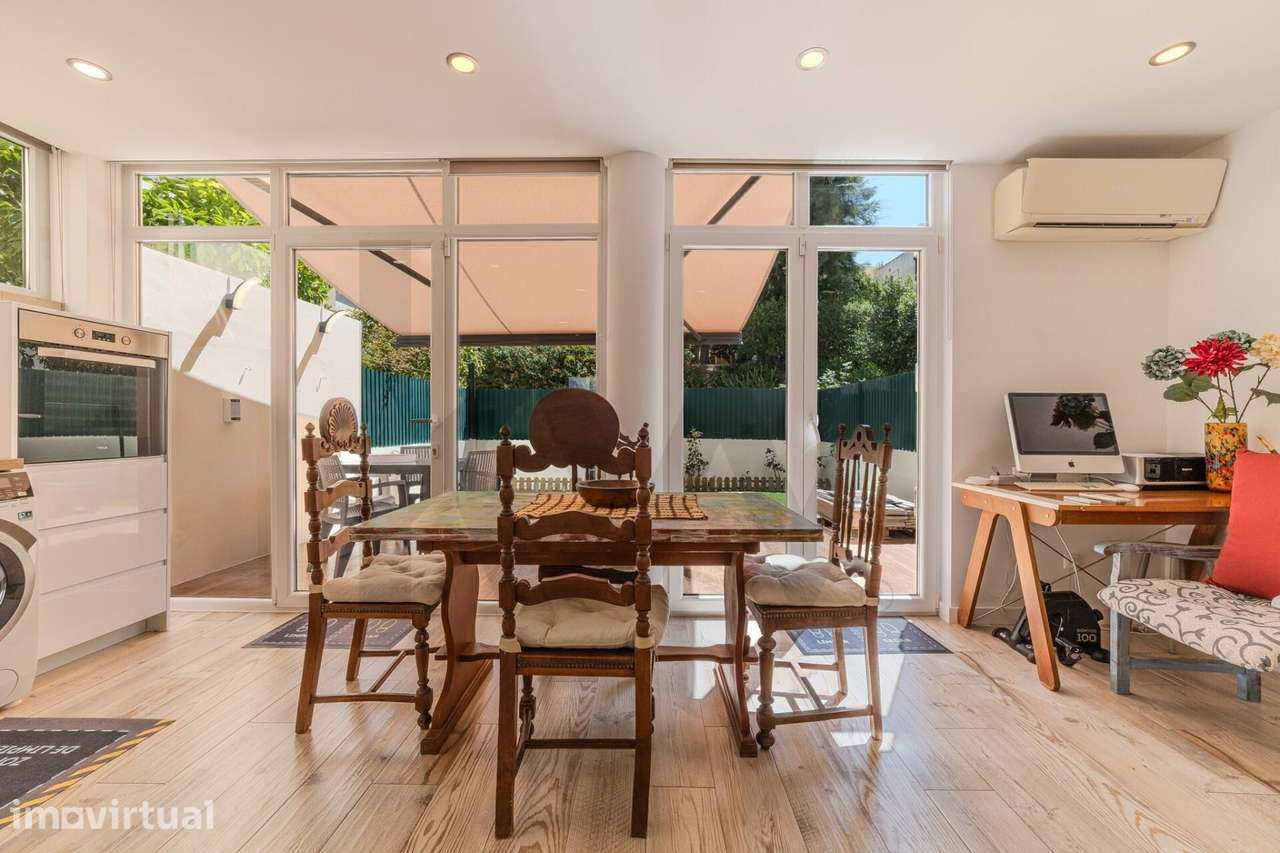 Moradia em Banda T3+2 Renovada na Charneca do Guincho – Cascais - Grande imagem: 4/52