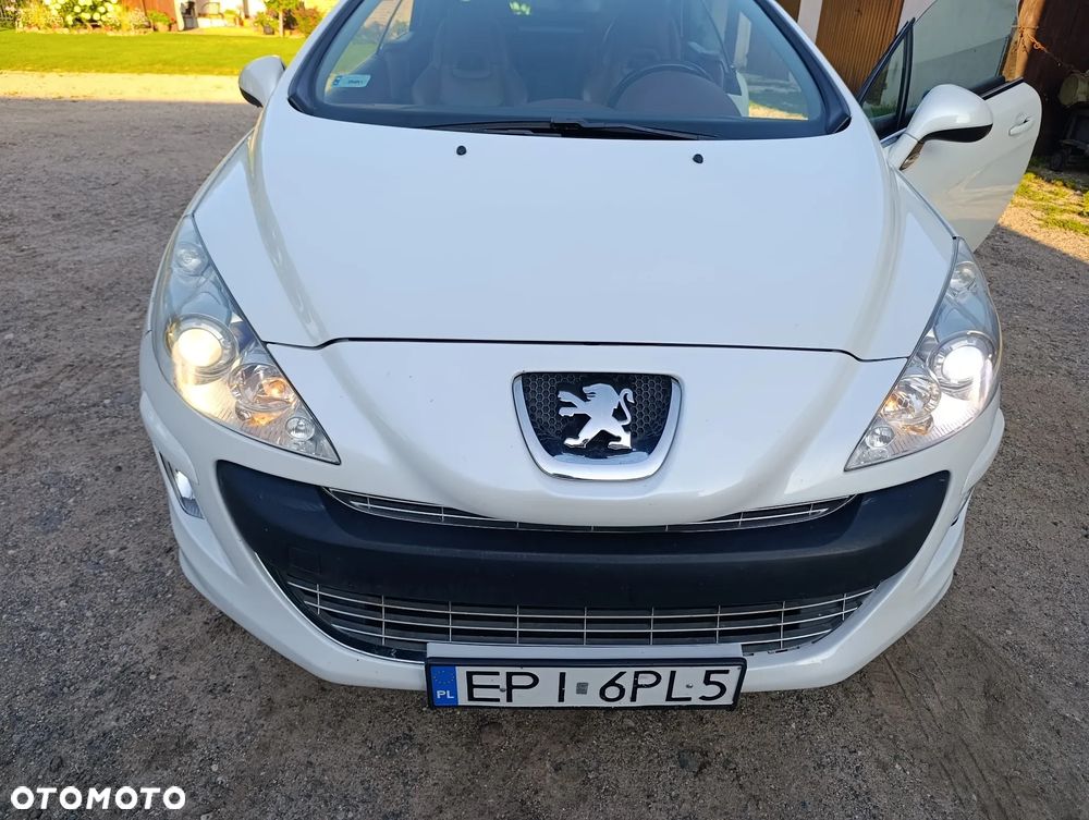 Peugeot 308 CC - 12
