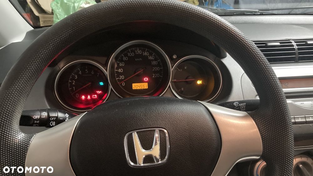 Honda City 1.4 Comfort - 31