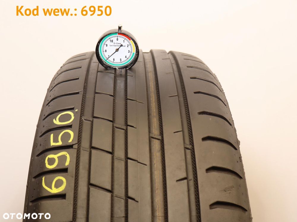 Nokian Powerproof - 215/55 R17 - 1