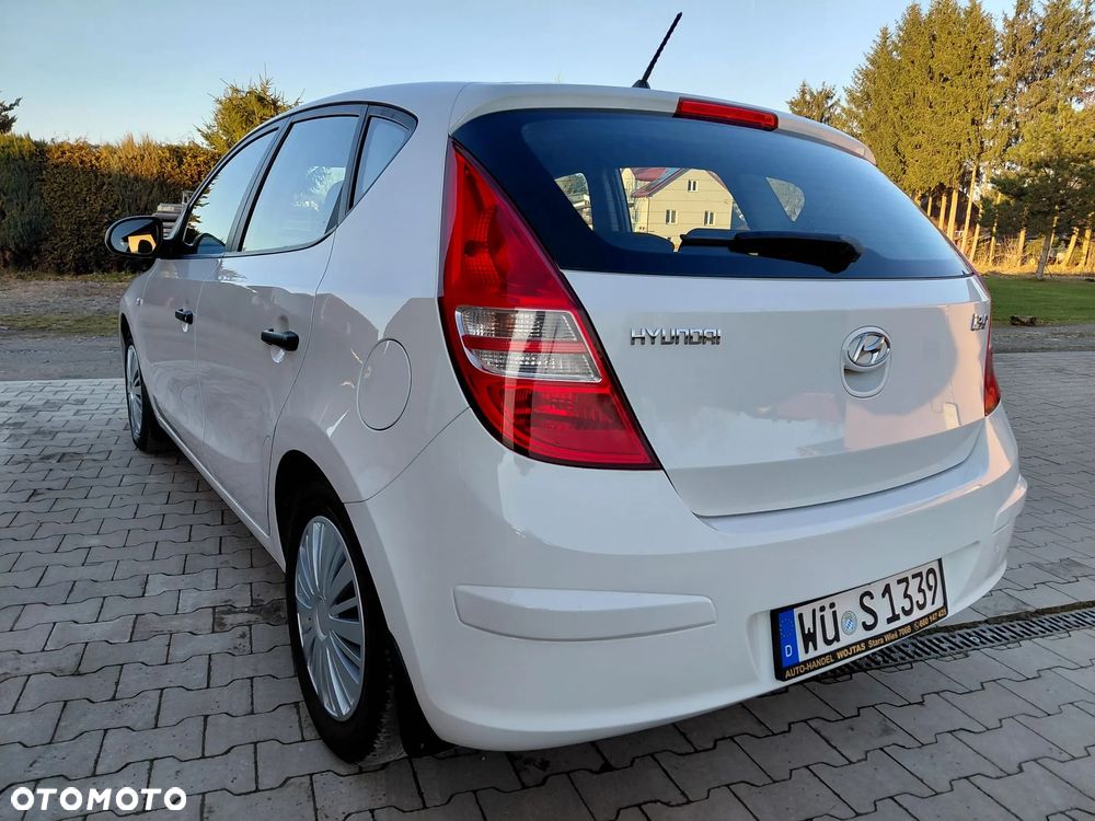 Hyundai i30 1.4 Blue Classic - 9