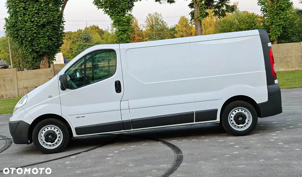 Renault TRAFIC - 4