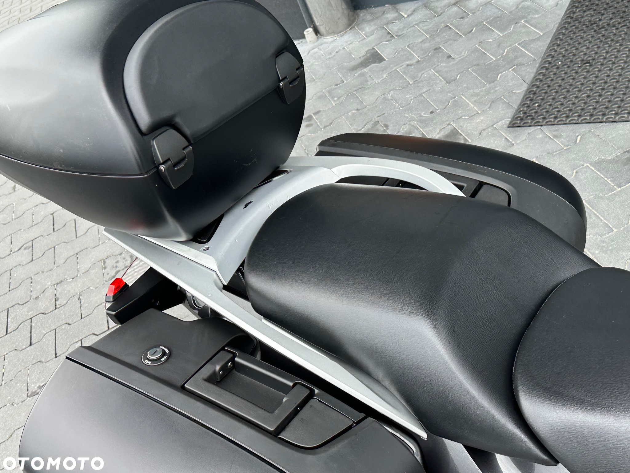 BMW RT - 12